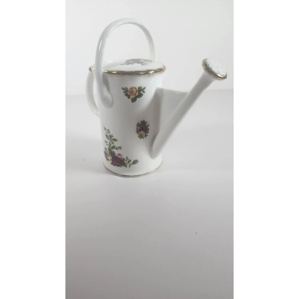 Royal Albert Old Country Roses Small Watering Can Long Spout EUC